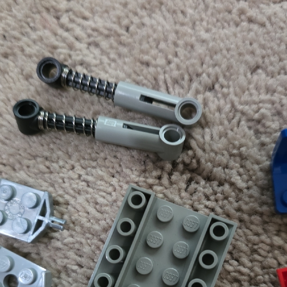 LEGO Automobile Pieces and Parts Building Blocks Set - Picture 8 of 16